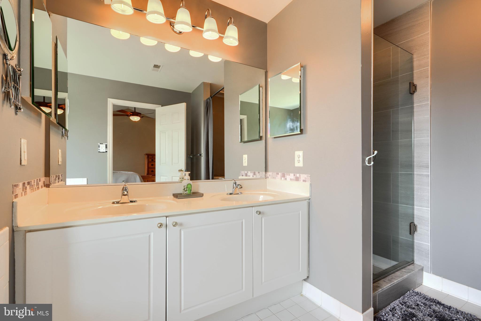 2634 Old Washington Road Westminster, MD 21157 - Photo 49 of 96 Dual sinks