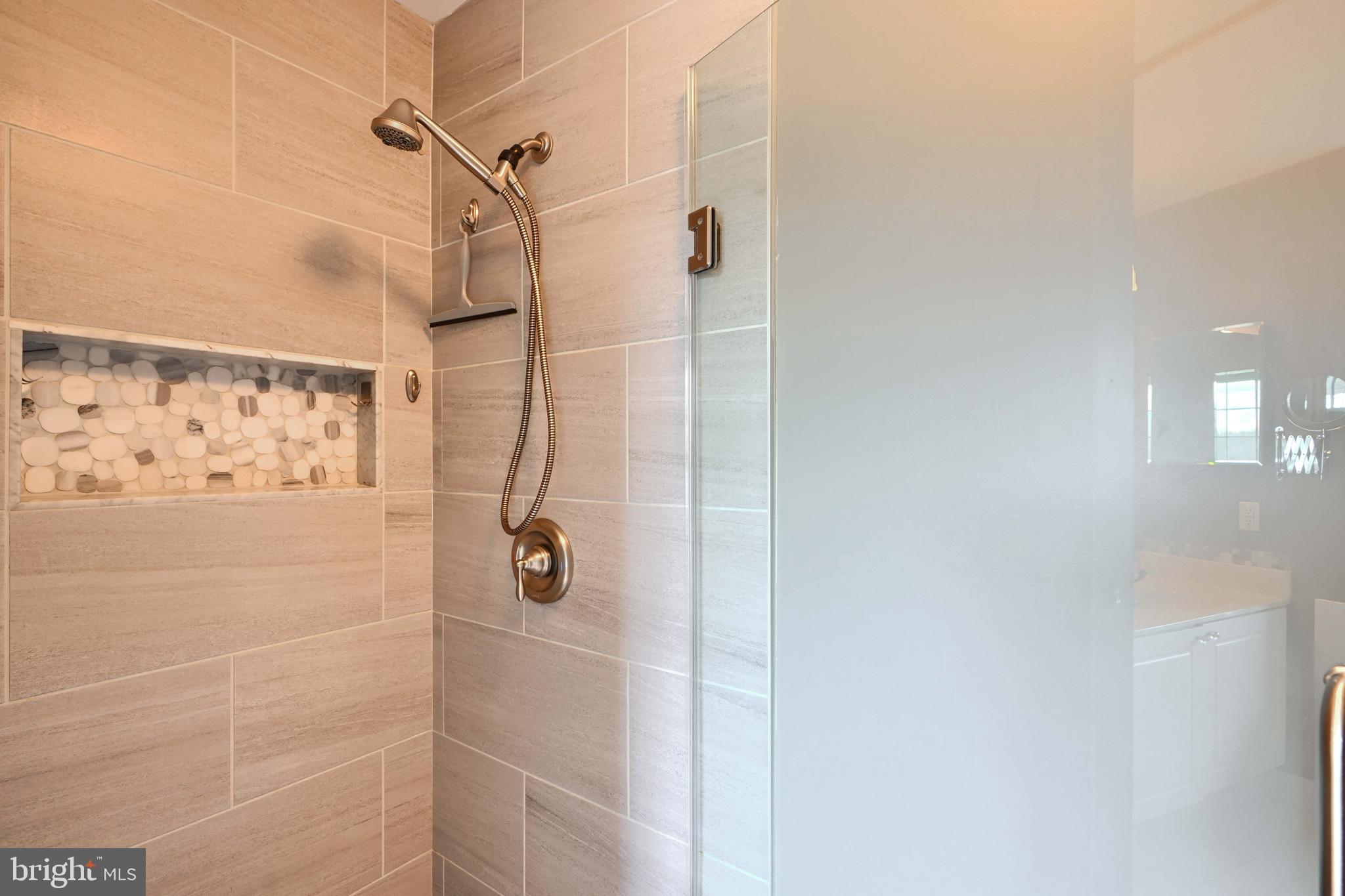 2634 Old Washington Road Westminster, MD 21157 - Photo 50 of 96 Shower stall