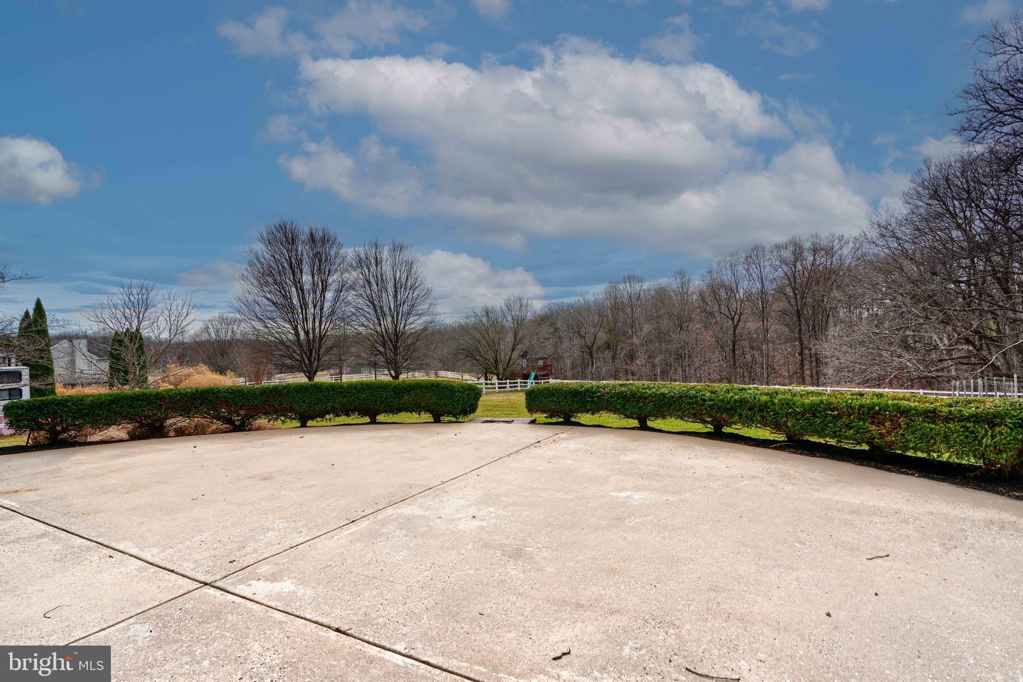 2634 Old Washington Road Westminster, MD 21157 - Photo 86 of 96 Back patio