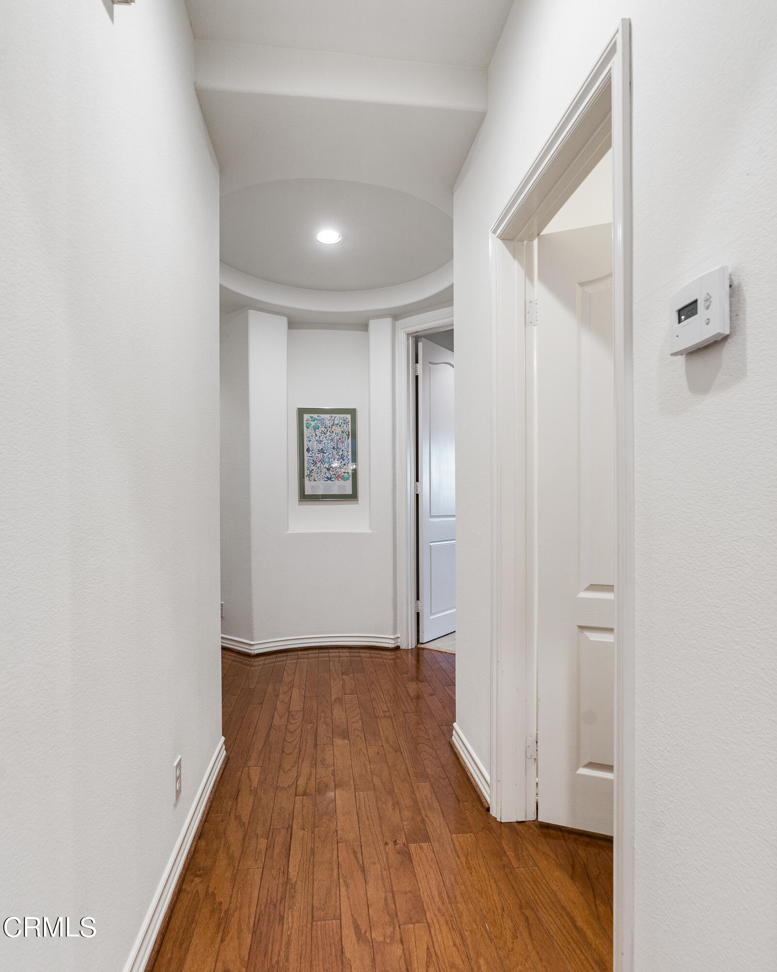 3676 Giddings Ranch Road Altadena, CA 91001 - Photo 15 of 47 Hallway