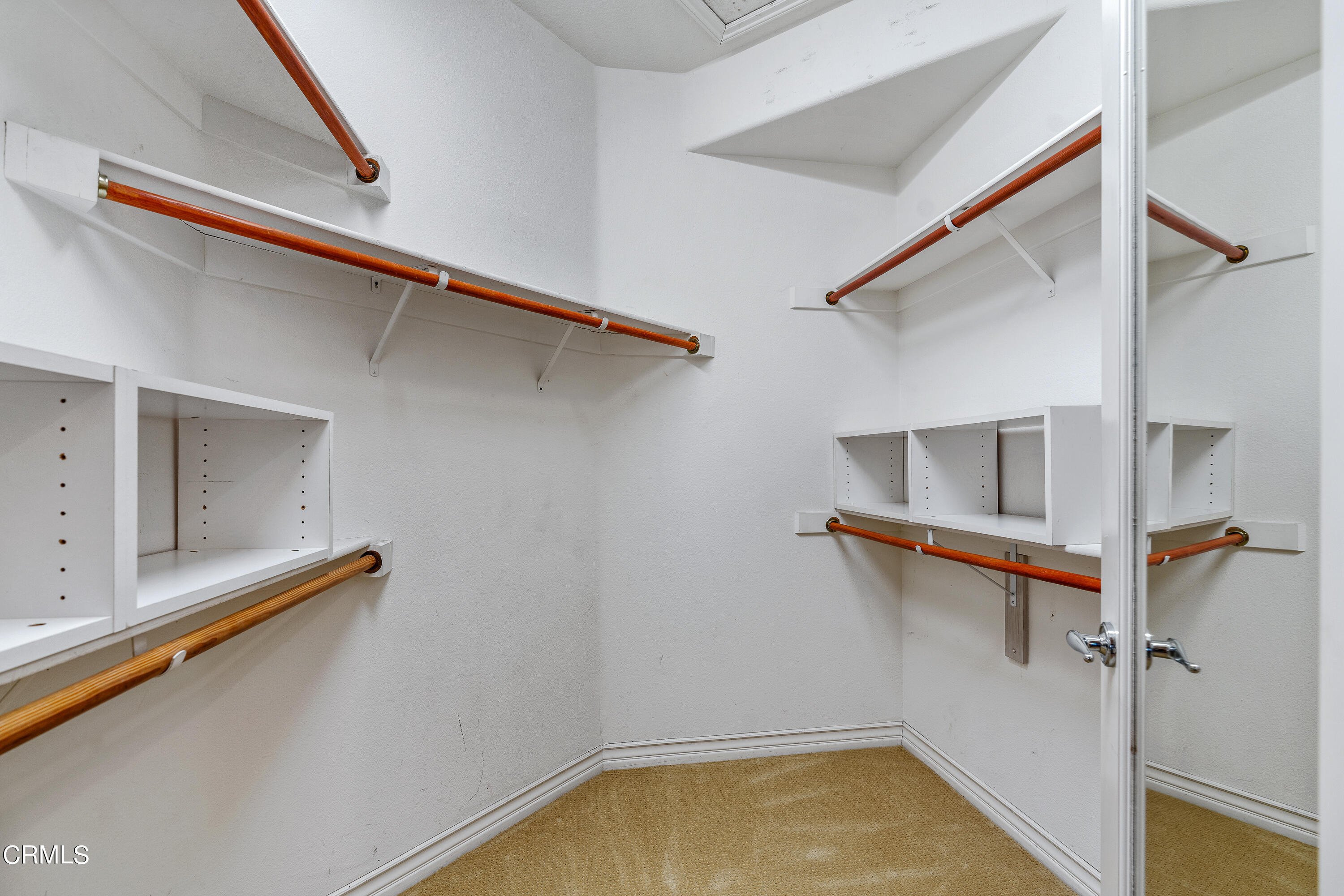 3676 Giddings Ranch Road Altadena, CA 91001 - Photo 21 of 47 a view of small space