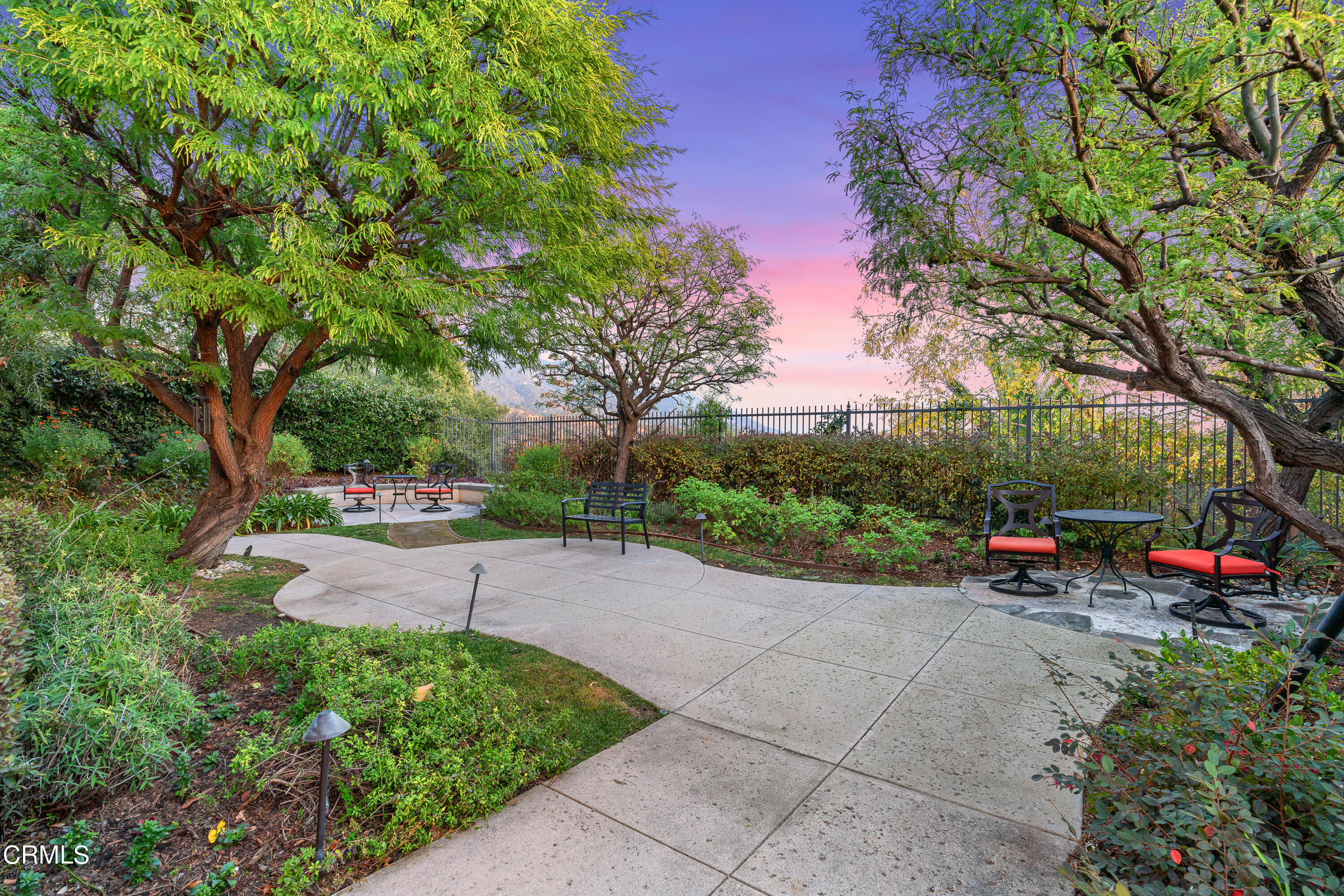 3676 Giddings Ranch Road Altadena, CA 91001 - Photo 39 of 47 a view of a park with large trees