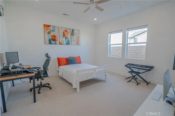 $1,299,999 | 24372 Calle La Roca, Valencia, CA 91354