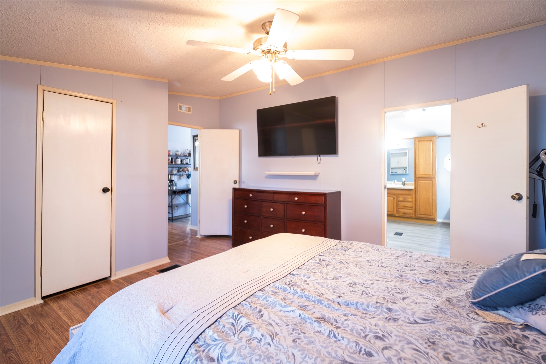 5406 Five Oaks Drive Spring, TX 77389 - Photo 10 of 26 Additional primary bedroom view with bathroom .