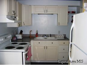 2006 Lee Street Springfield, IL 62703 - Photo 3 of 9