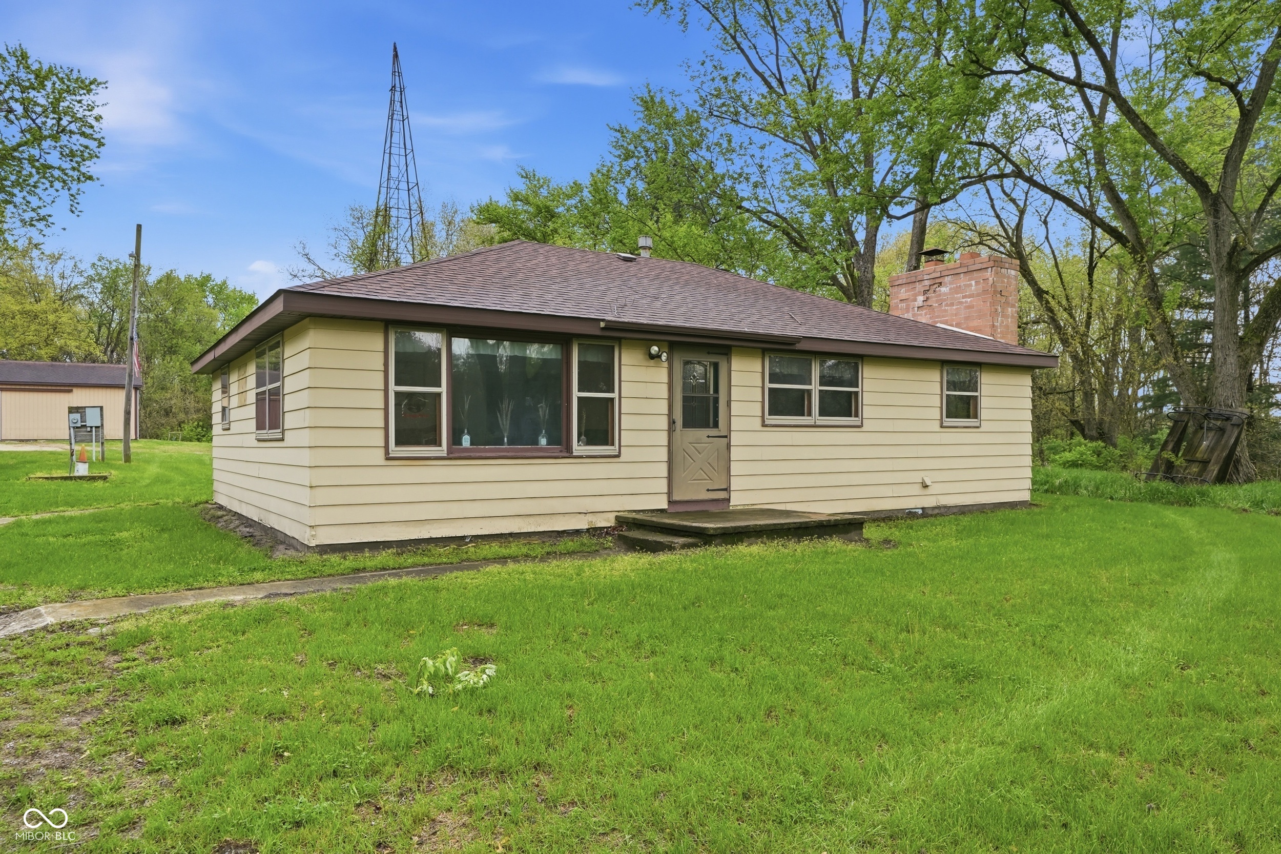3583 West 600 North Rensselaer, IN 47978 - Photo 2 of 29
