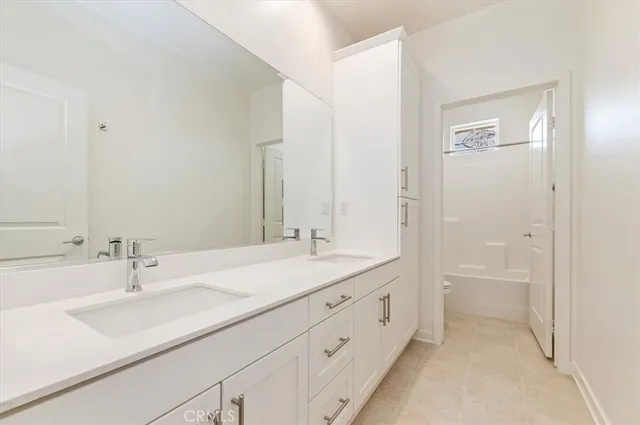 $848,000 | 13893 La Pradera Way, Eastvale, CA 92880