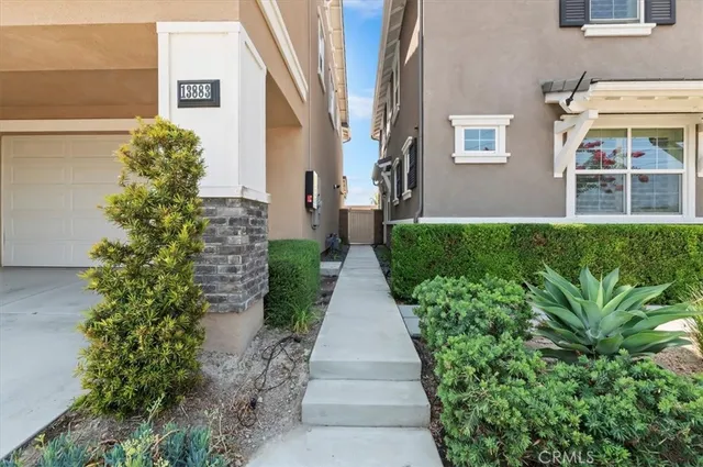 $848,000 | 13893 La Pradera Way, Eastvale, CA 92880