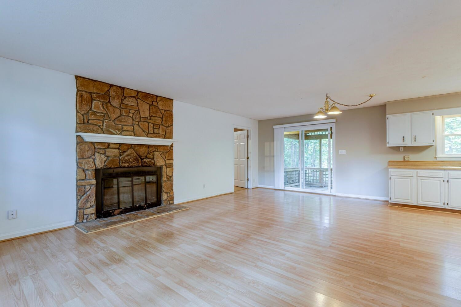 7305 Louisburg Road Raleigh, NC 27616 - Photo 6 of 24 Family & Dining Room