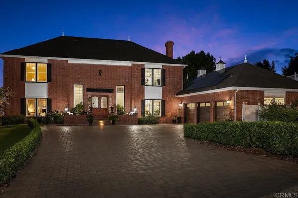 $3,199,000 | 2915 Managua Place, Carlsbad, CA 92009