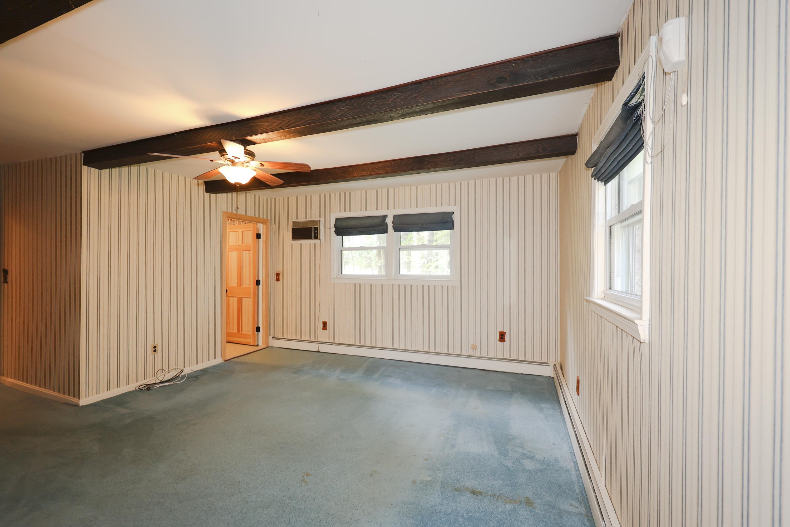 21 Main Street Pelham, NH 03076 - Photo 8 of 34 Gallery Image 8