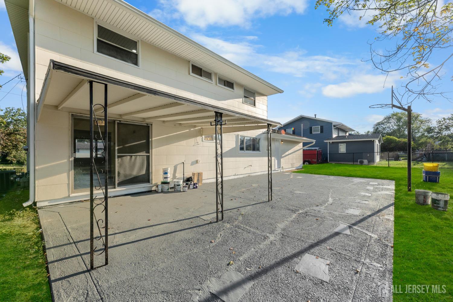 41 Raleigh Road Kendall Park, NJ 08824 - Photo 29 of 40 a view of a house with a street