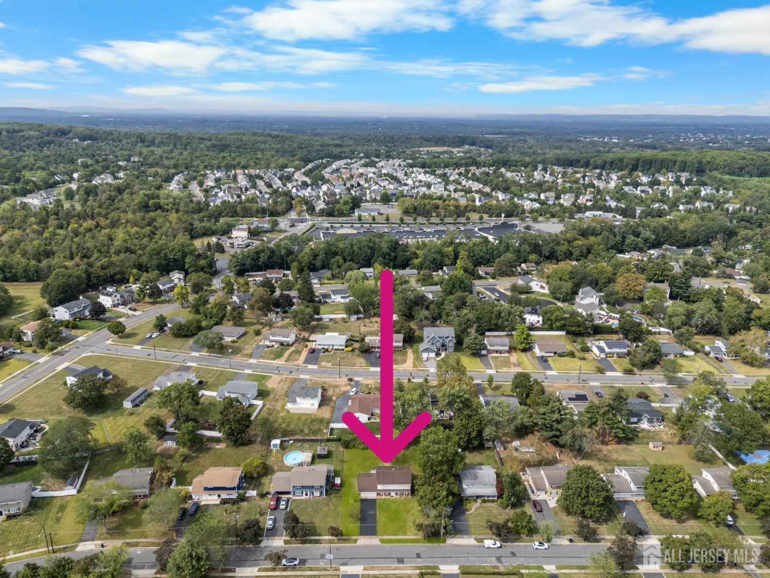 41 Raleigh Road Kendall Park, NJ 08824 - Photo 38 of 40 a view of a city