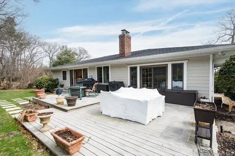 $1,489,000 | 60 Ridge Drive, Plainview, NY 11803