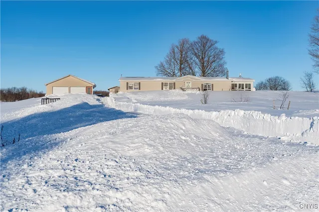 $219,900 | 927 Cronk Road, Pinckney, NY 13626