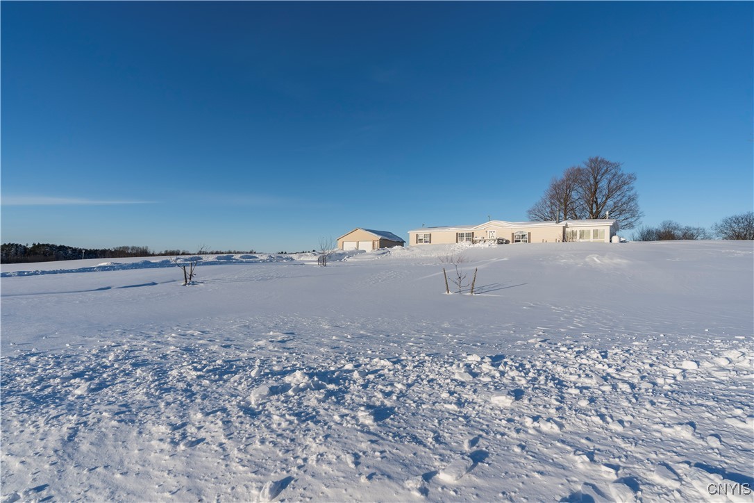 927 Cronk Road Pinckney, NY 13626 - Photo 3 of 44