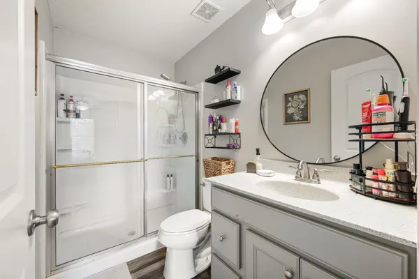 $214,000 | 204 East Wind Lane, Lawrenceburg, IN 47025