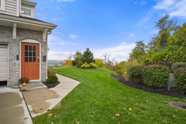 $214,000 | 204 East Wind Lane, Lawrenceburg, IN 47025