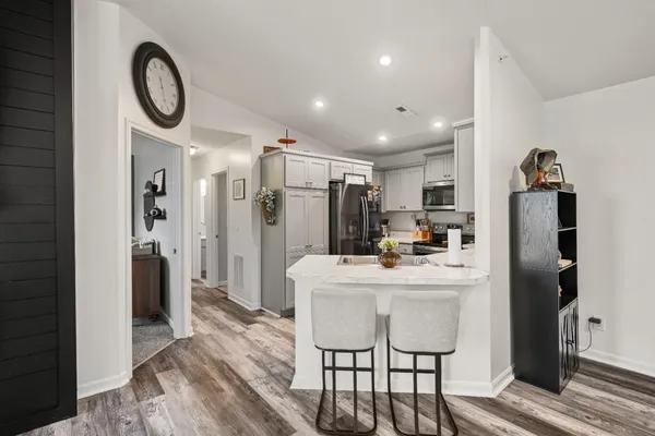 $214,000 | 204 East Wind Lane, Lawrenceburg, IN 47025