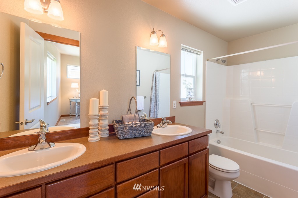 1229 Bruskrud Road Everett, WA 98208 - Photo 15 of 18