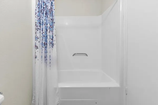 $1,450 | 1100 Augusta Drive, Unit 64, Houston, TX 77057