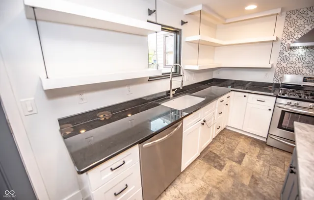 $309,000 | 615 East Morris Street, Indianapolis, IN 46203