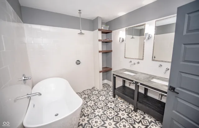 $309,000 | 615 East Morris Street, Indianapolis, IN 46203