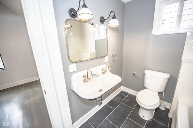 $309,000 | 615 East Morris Street, Indianapolis, IN 46203