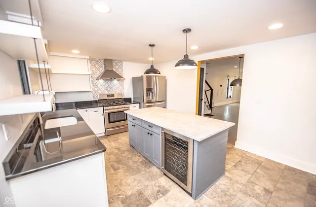 $309,000 | 615 East Morris Street, Indianapolis, IN 46203