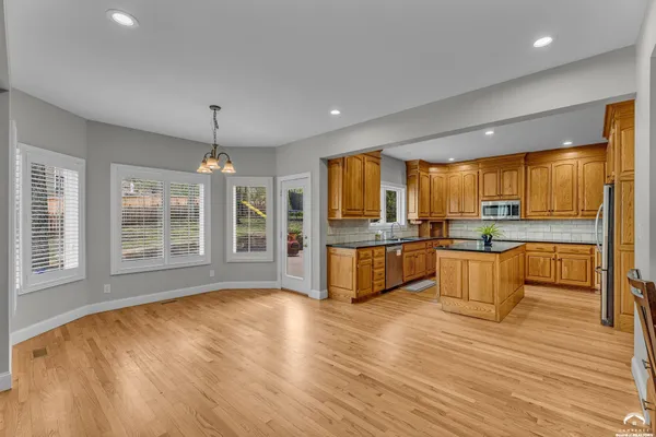$649,000 | 1124 Dubs Court, Lawrence, KS 66049