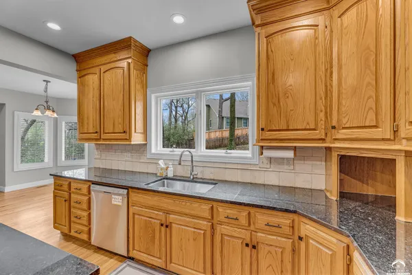 $649,000 | 1124 Dubs Court, Lawrence, KS 66049