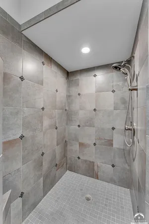 $649,000 | 1124 Dubs Court, Lawrence, KS 66049