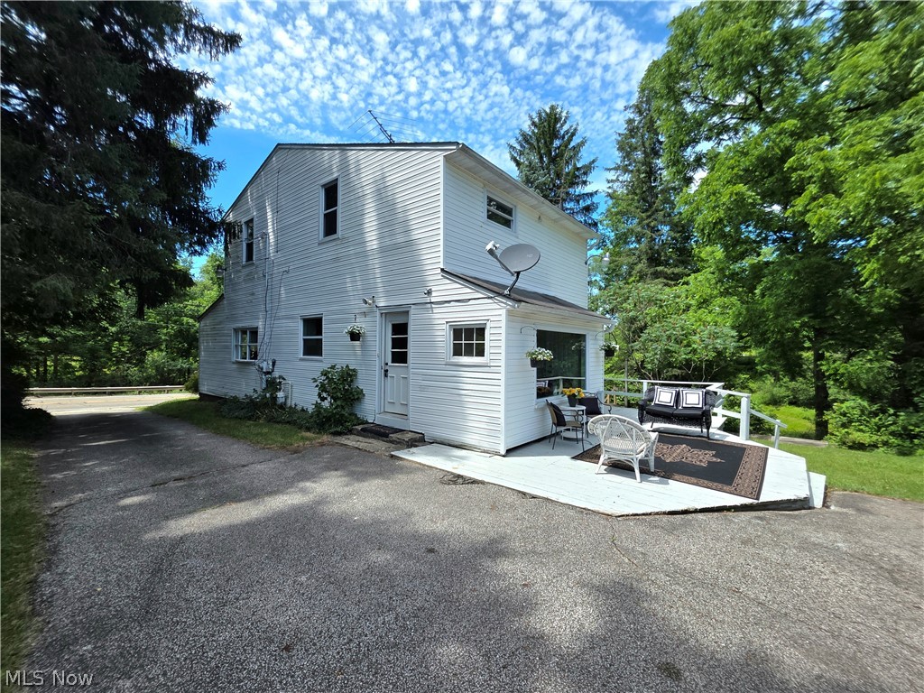 398 North Chillicothe Road Aurora, OH 44202 - Photo 2 of 39