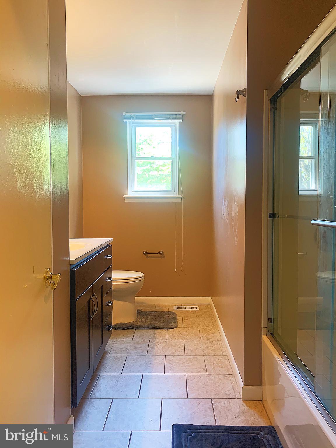 402 West Evesham Road Glendora, NJ 08029 - Photo 21 of 30 Full Bathroom