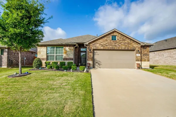 $299,900 | 1108 Dublin Drive, Cleburne, TX 76033