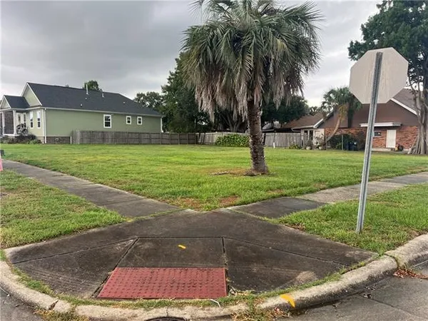 $100,000 | 0 Prince Drive, Chalmette, LA 70043