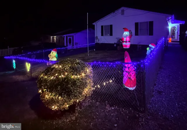 $315,000 | 291 Borum Street, Strasburg, VA 22657