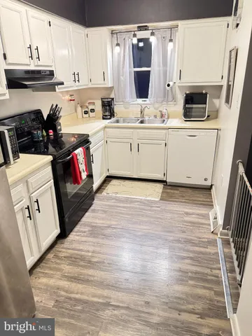 $315,000 | 291 Borum Street, Strasburg, VA 22657