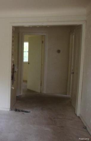32686628 Living Room.jpg