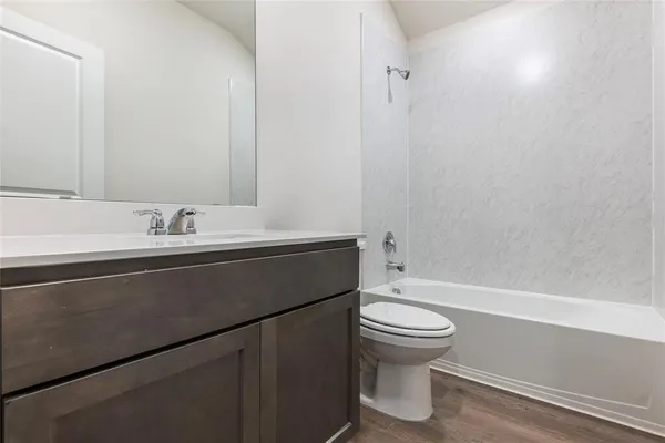 $1,975 | 2008 Bailer Way, Royse City, TX 75189