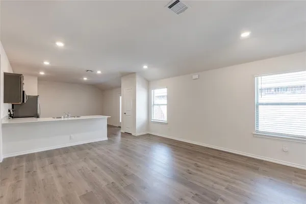 $1,975 | 2008 Bailer Way, Royse City, TX 75189