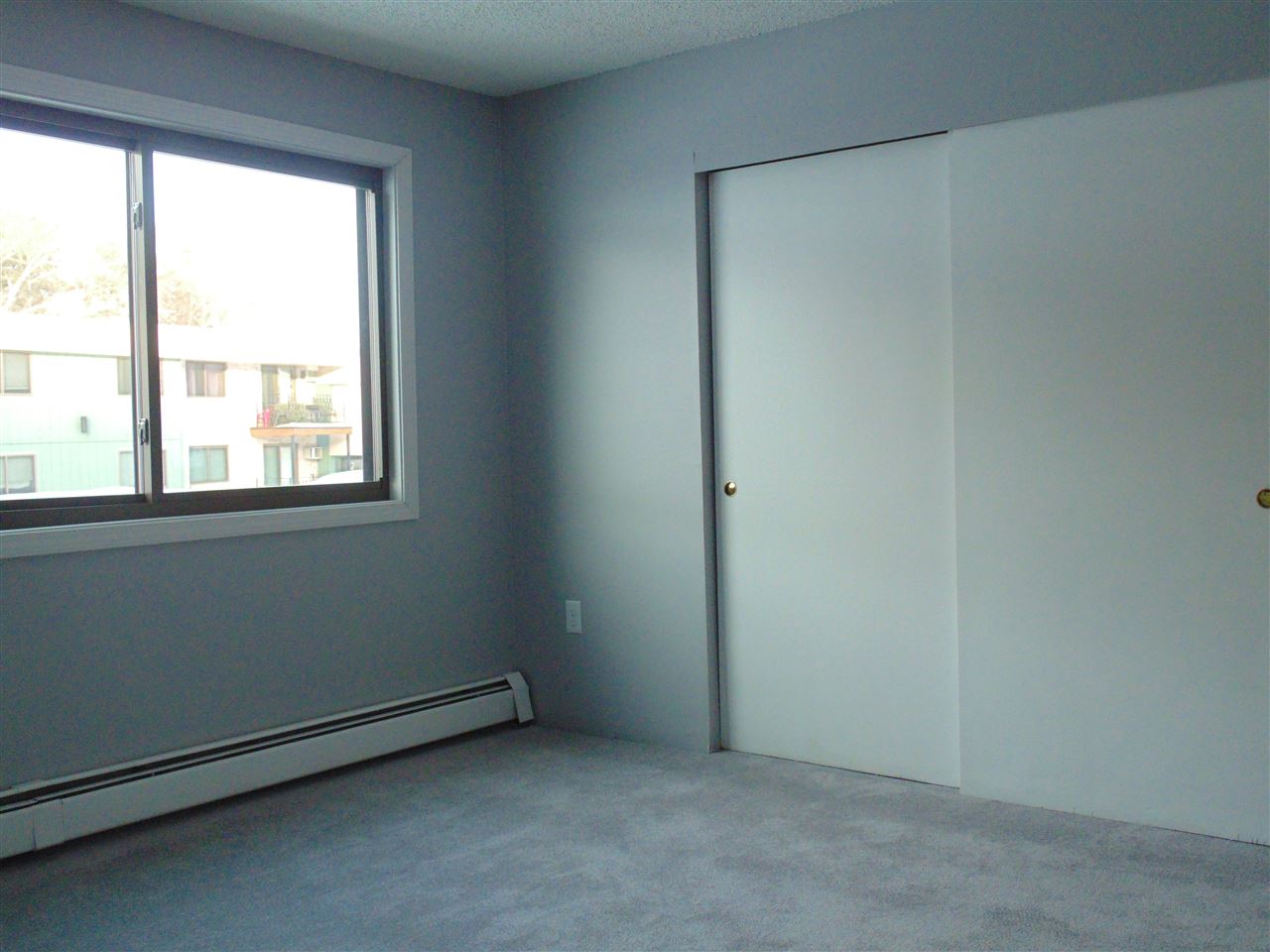 8 Strawberry Bank Road, Unit 2 Nashua, NH 03062 - Photo 7 of 9