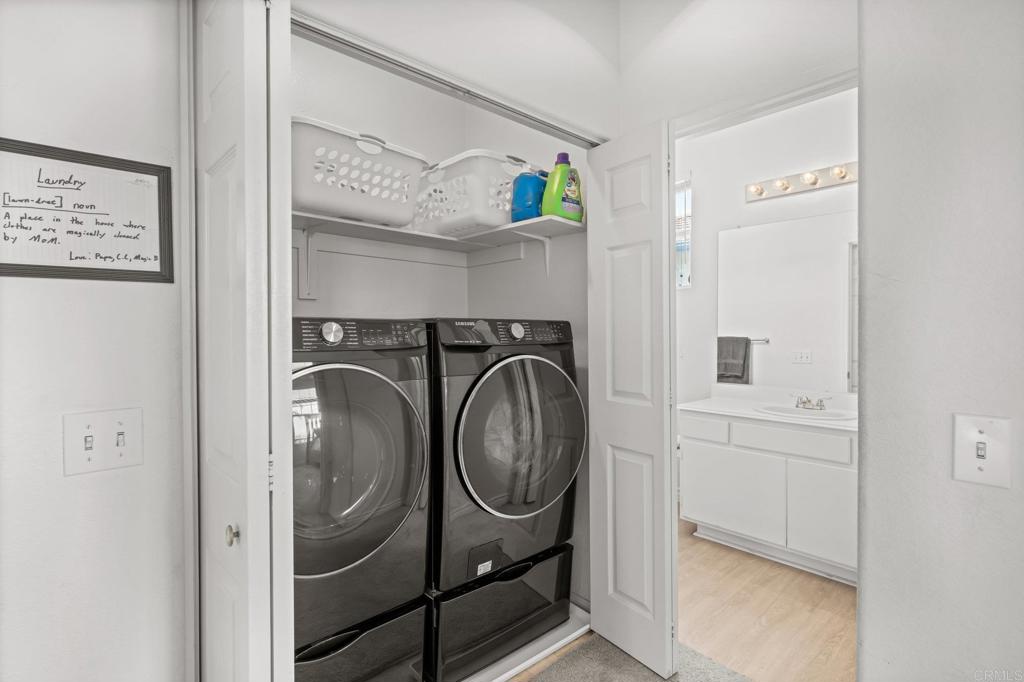 2935 Cliff Circle Carlsbad, CA 92010 - Photo 9 of 17 a utility room with dryer and washer