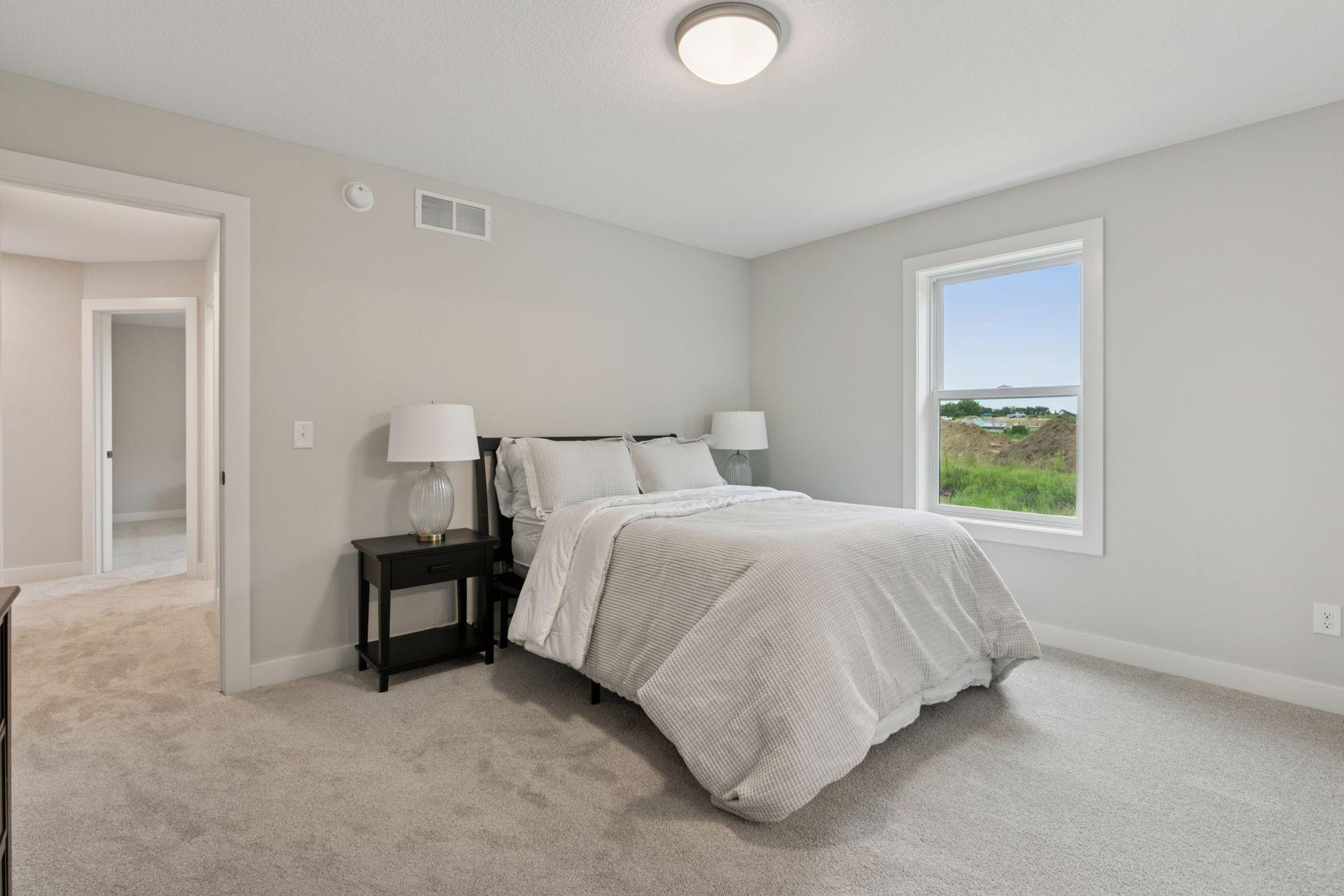 7310 Ambercrest Curve Inver Grove Heights, MN 55077 - Photo 31 of 49