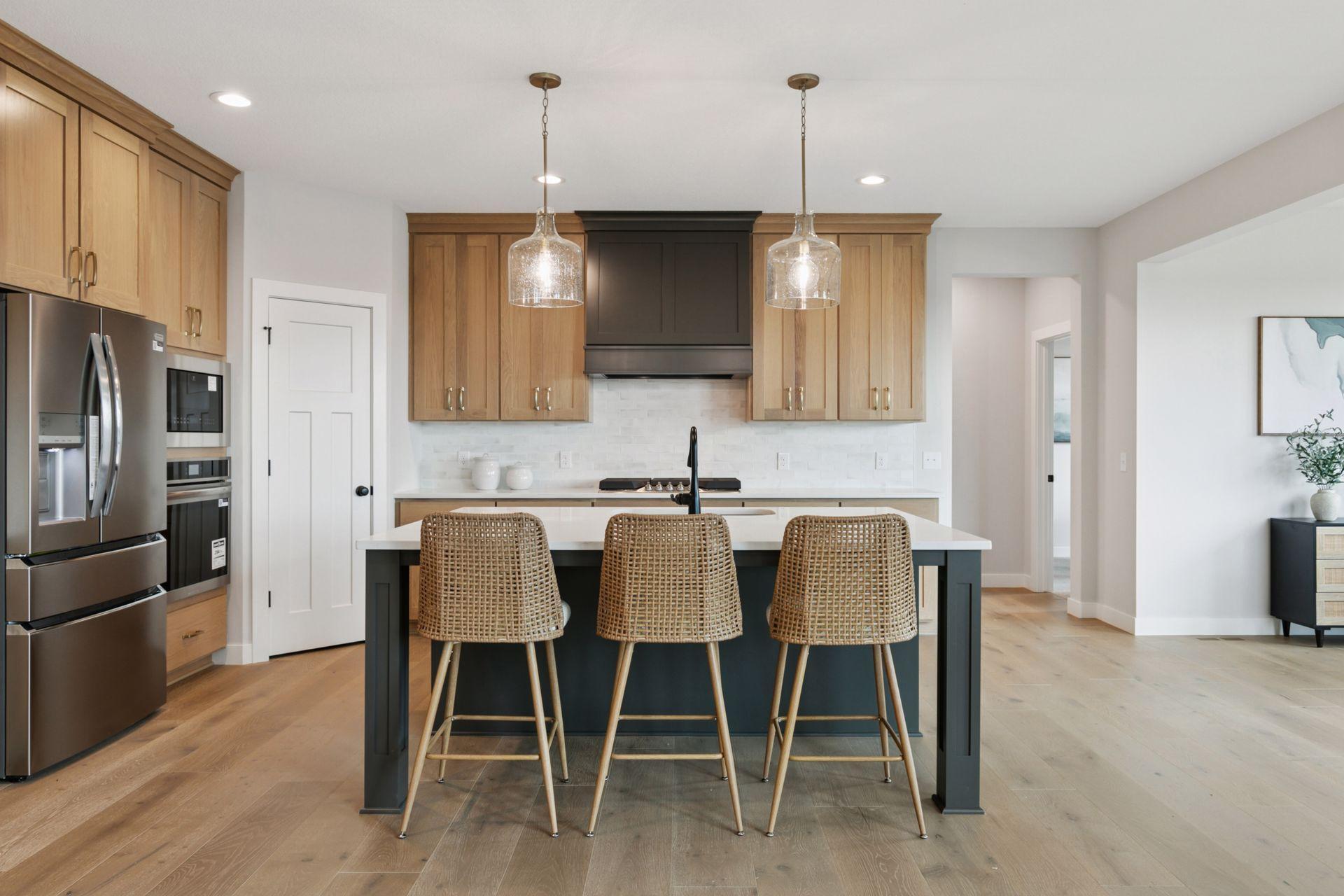 7310 Ambercrest Curve Inver Grove Heights, MN 55077 - Photo 4 of 49