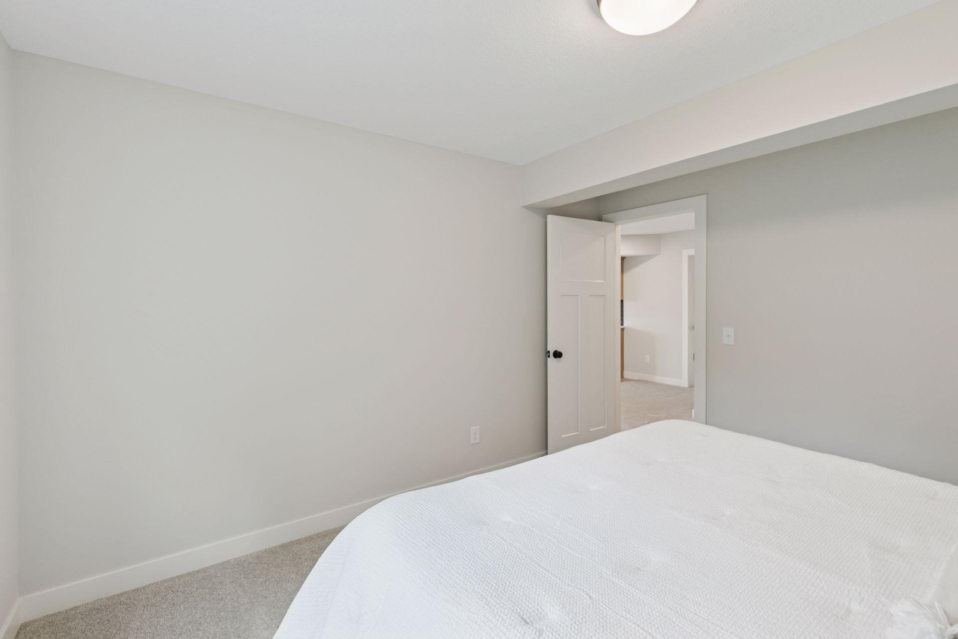 7310 Ambercrest Curve Inver Grove Heights, MN 55077 - Photo 44 of 49