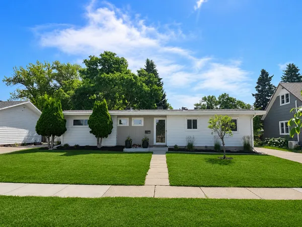$285,000 | 1818 16th Street South, Fargo, ND 58103