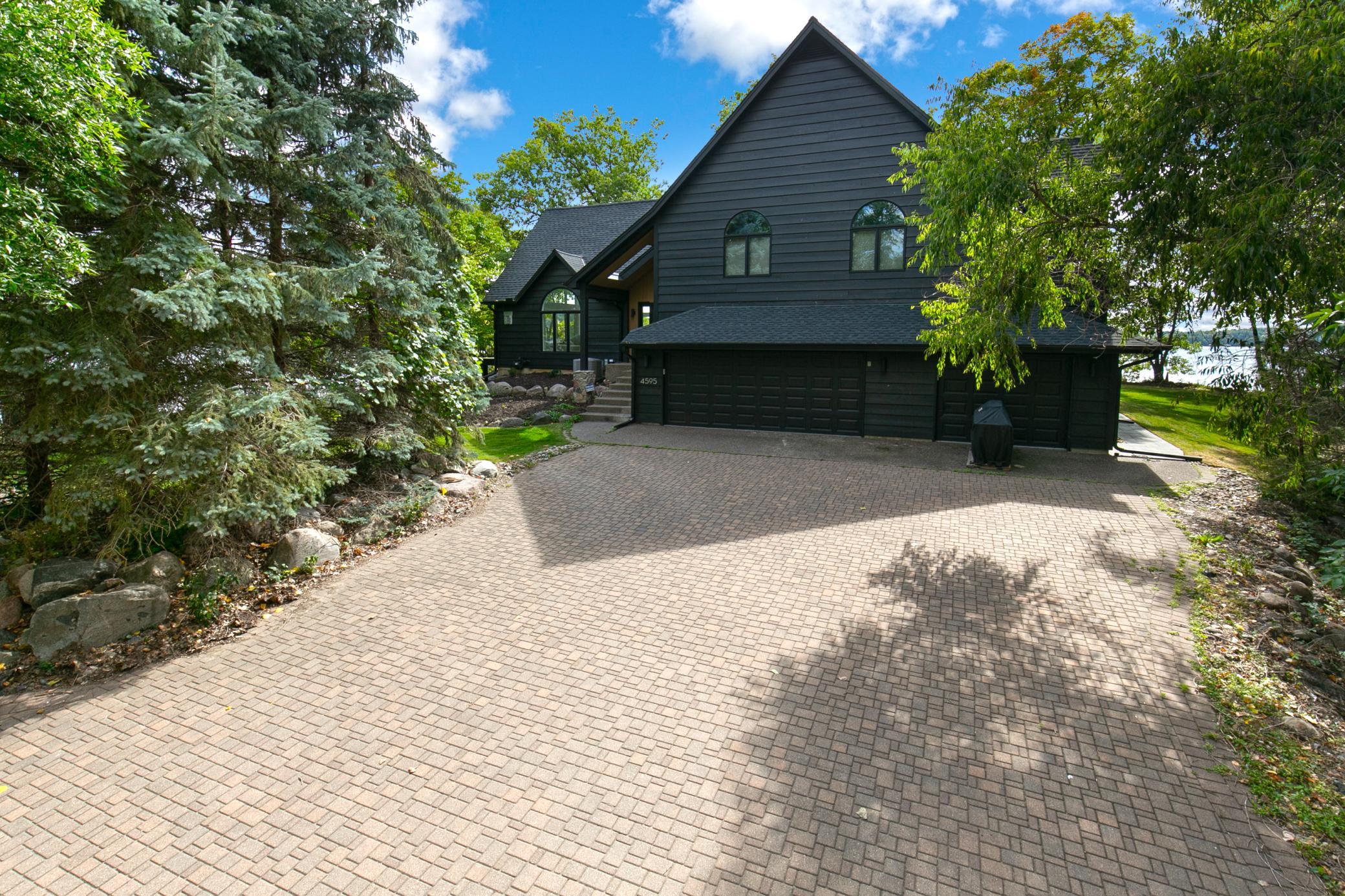 4595 Enchanted Point Shorewood, MN 55364 - Photo 17 of 46