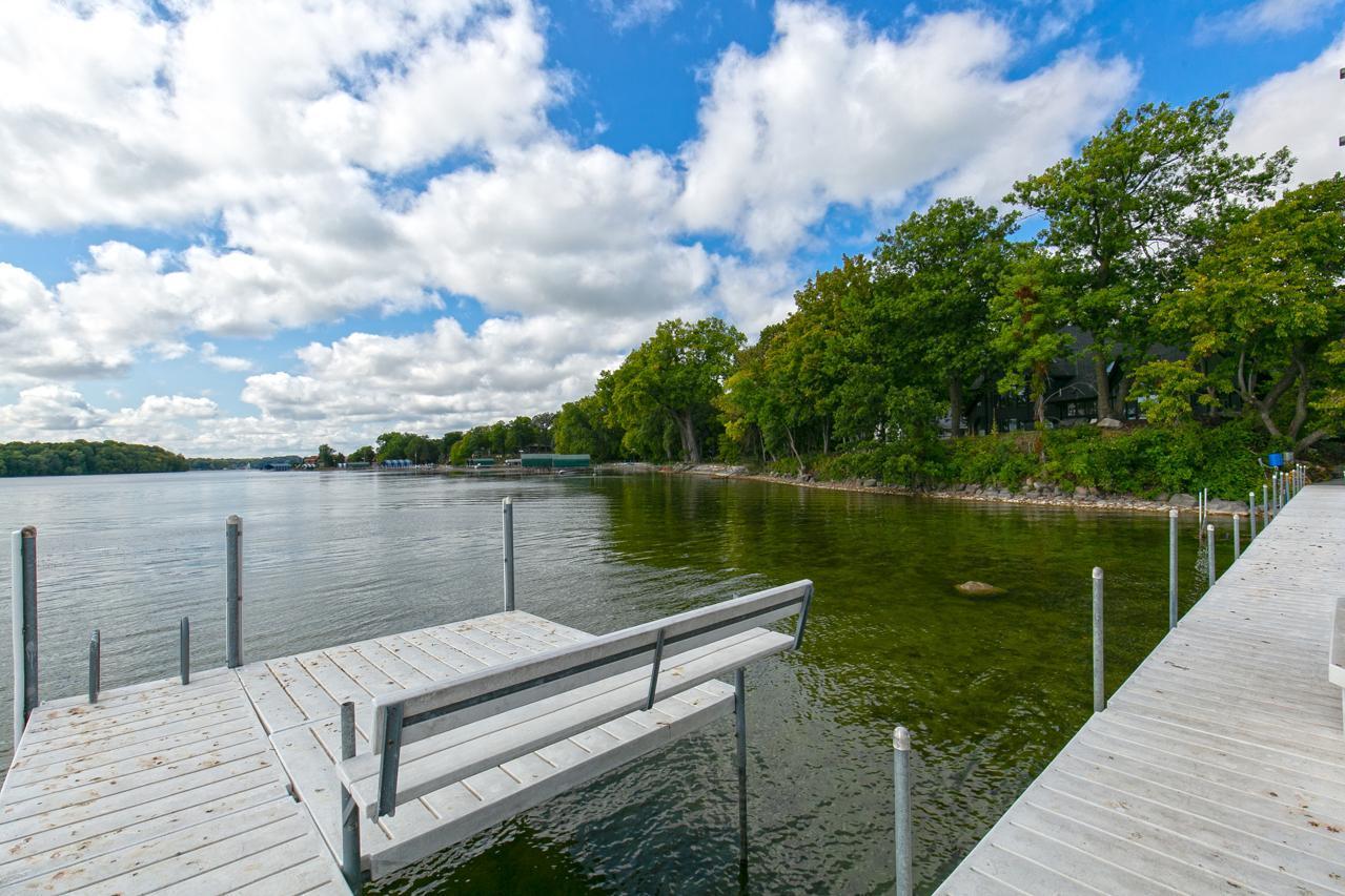 4595 Enchanted Point Shorewood, MN 55364 - Photo 19 of 46