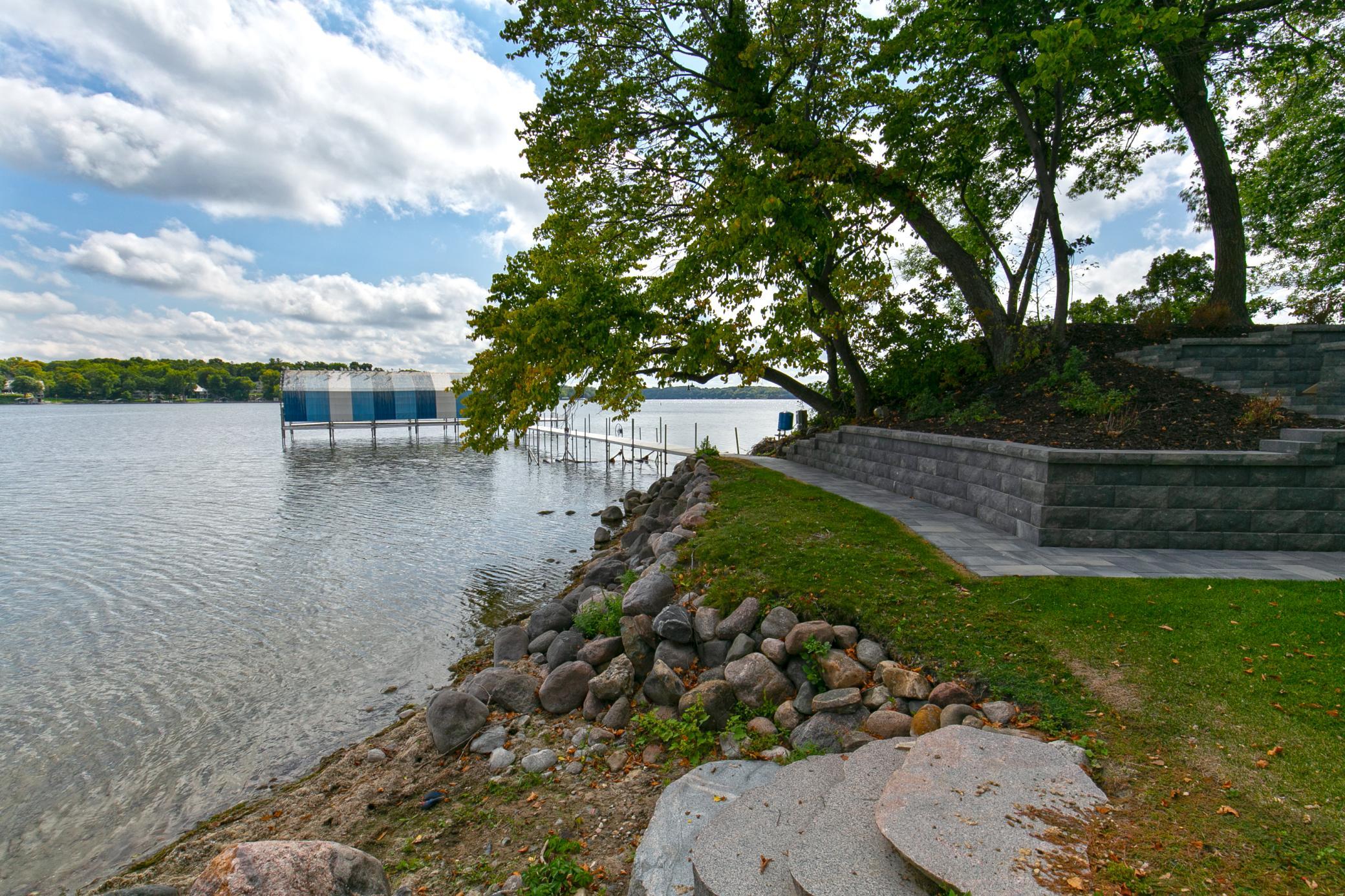 4595 Enchanted Point Shorewood, MN 55364 - Photo 10 of 46